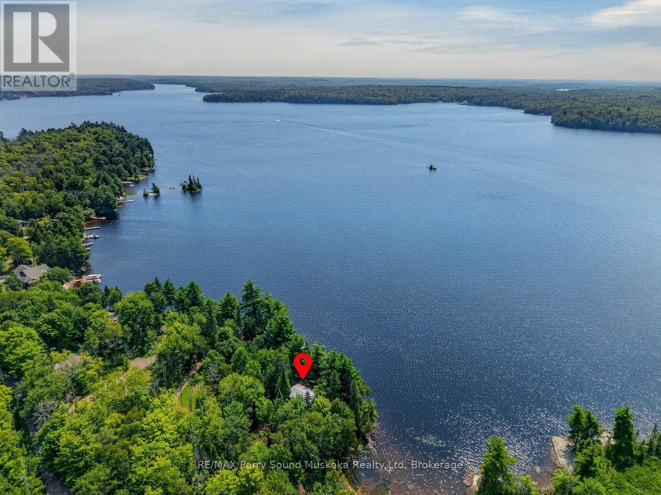 Single Family at 3 Robinson Road, Magnetawan (Ahmic Harbour), Ontario - Photo 3 - RE/MAX Garden City Realty