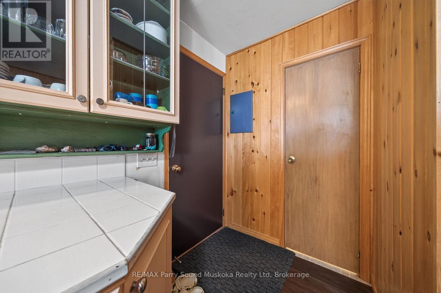 Single Family at 3 Robinson Road, Magnetawan (Ahmic Harbour), Ontario - Photo 7 - RE/MAX Garden City Realty