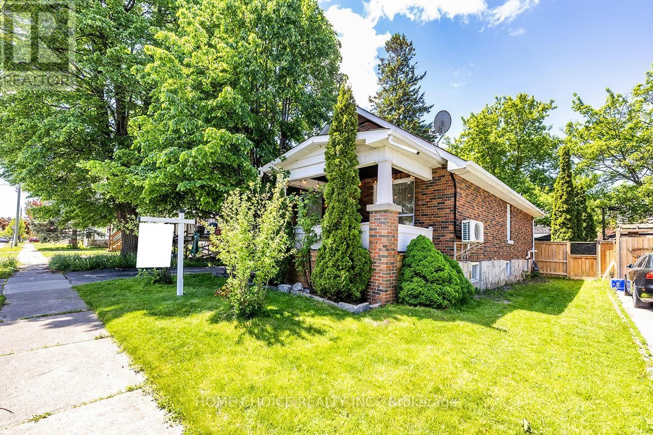 140 Gladstone Avenue