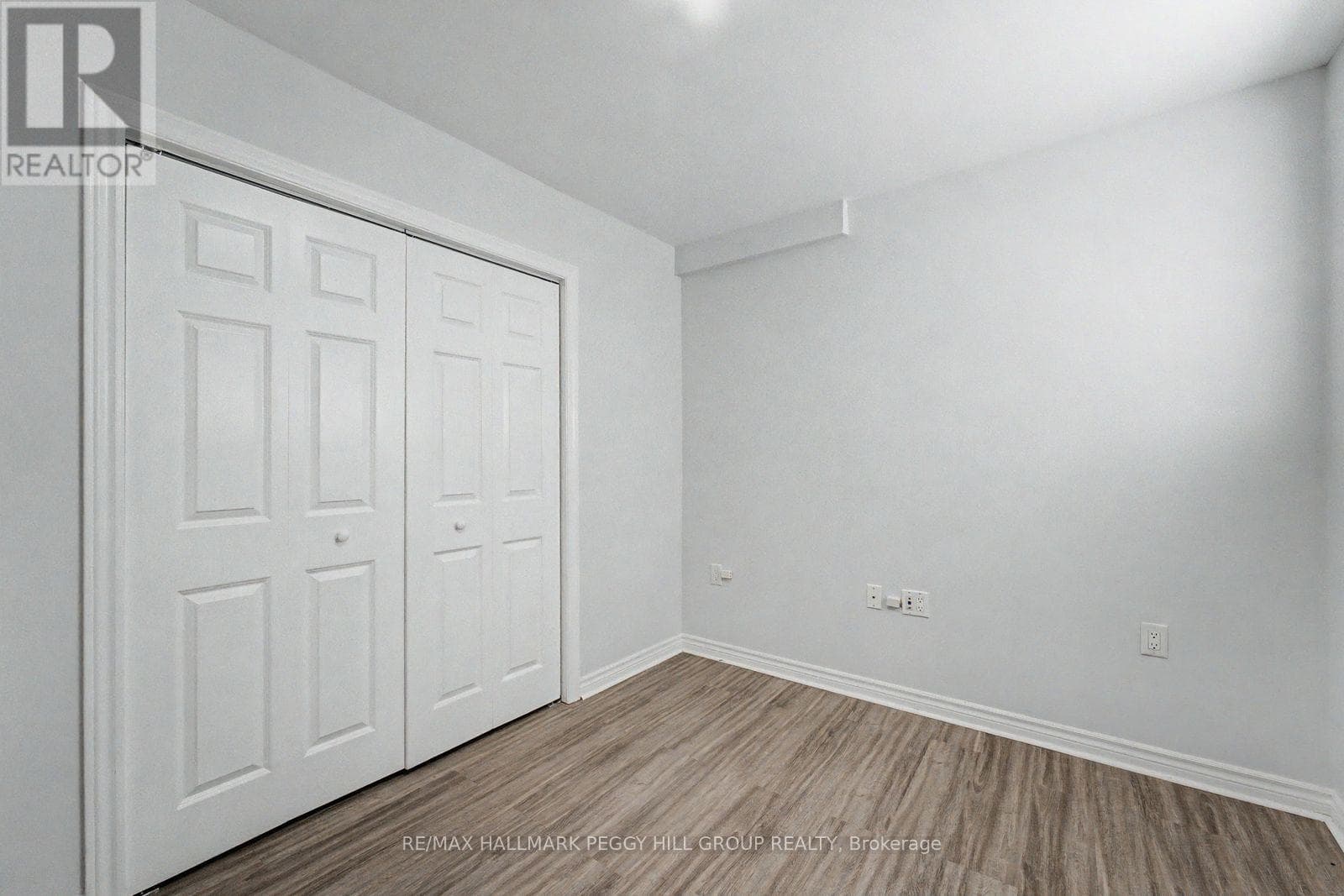 Single Family at Lower- 148 Livingstone Street, Barrie (East Bayfield), Ontario - Photo 6 - RE/MAX Garden City Realty