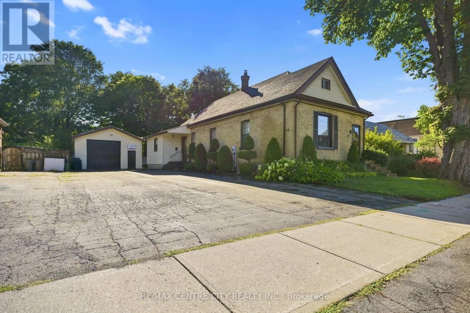 64 Linwood Street