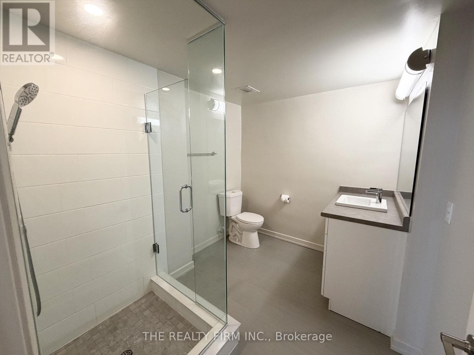 Single Family at 1202- 1209 Richmond Street, London East (East B), Ontario - Photo 10 - RE/MAX Garden City Realty