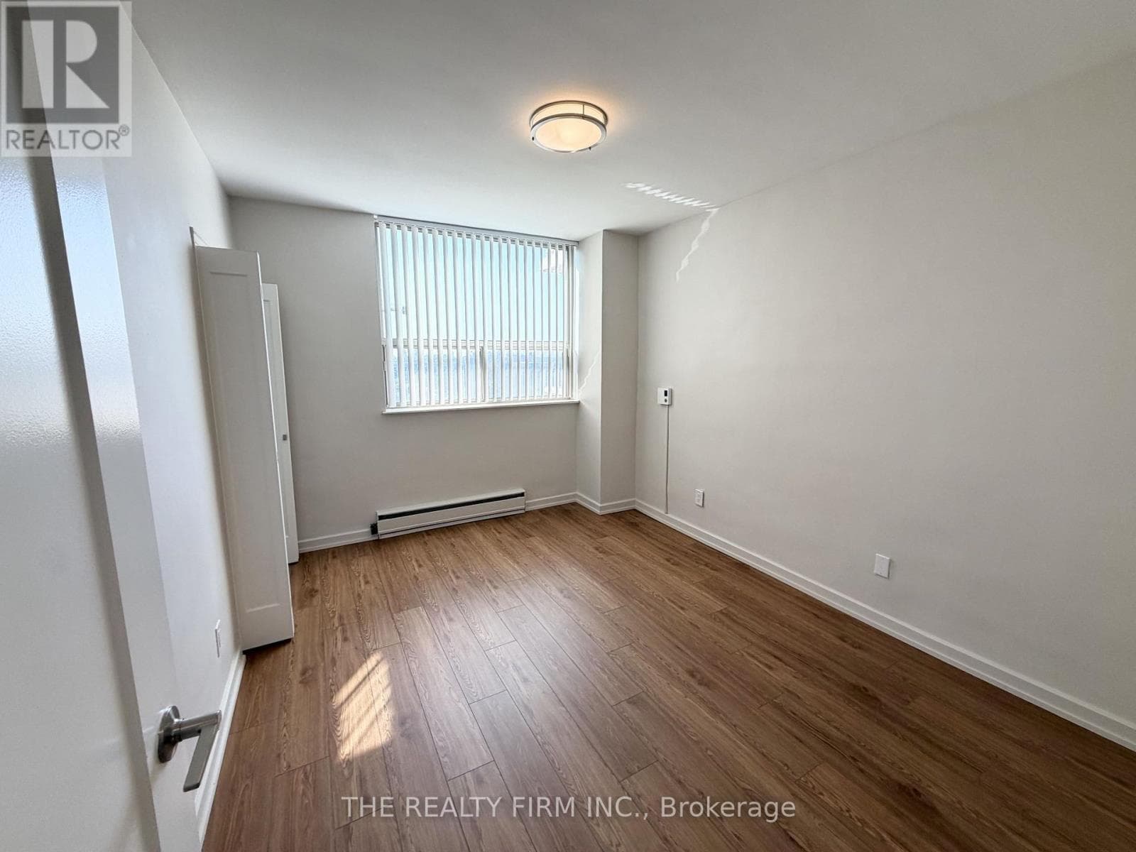 Single Family at 1202- 1209 Richmond Street, London East (East B), Ontario - Photo 6 - RE/MAX Garden City Realty