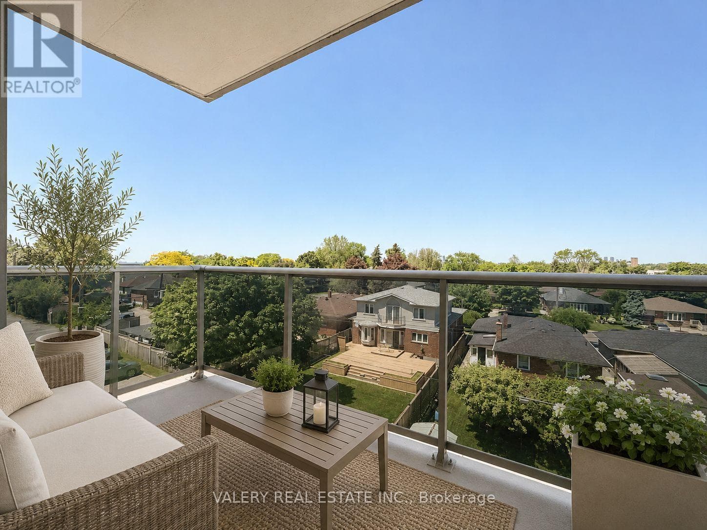Single Family at 402- 1780 Lawrence Avenue, Toronto (Wexford-Maryvale), Ontario - Photo 10 - RE/MAX Garden City Realty