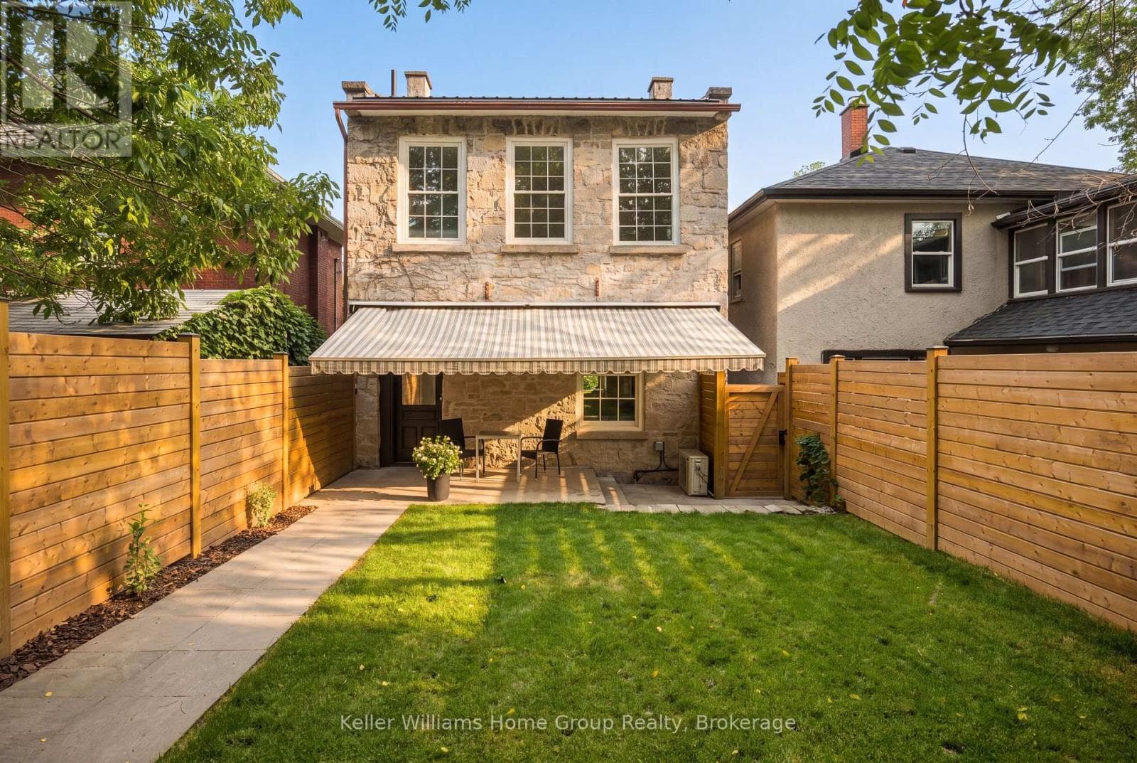 Single Family at 7 Waterloo Avenue, Guelph (Downtown), Ontario - Photo 4 - RE/MAX Garden City Realty