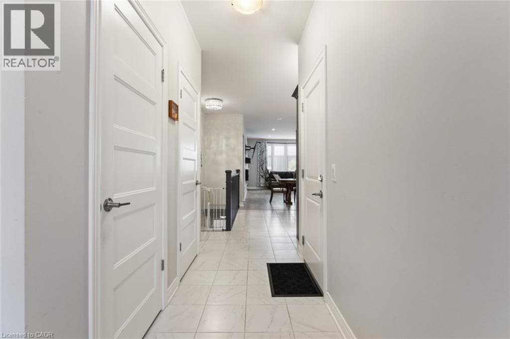 Single Family at 60 ANDREW Lane, Thorold, Ontario - Photo 7 - RE/MAX Garden City Realty