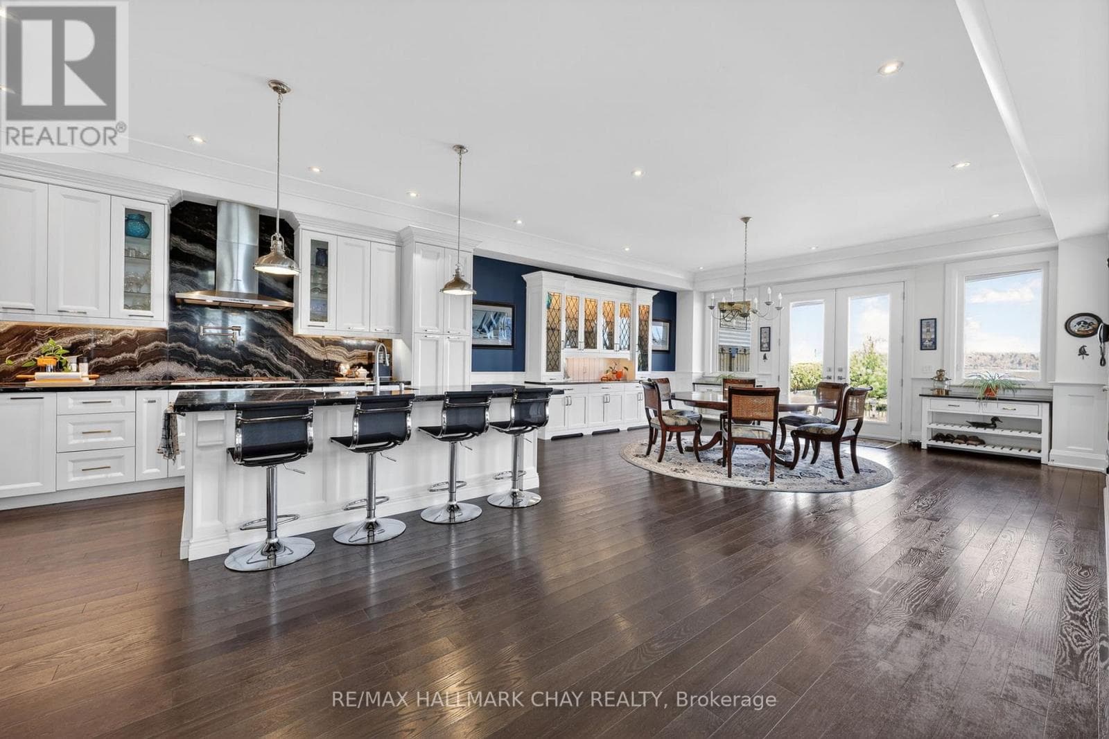 Single Family at 230 Kempview Lane, Barrie (South Shore), Ontario - Photo 10 - RE/MAX Garden City Realty