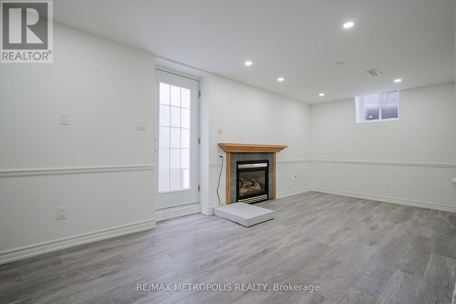 Single Family at BSMT- 570 Springview Drive, Pickering (Amberlea), Ontario - Photo 6 - RE/MAX Garden City Realty