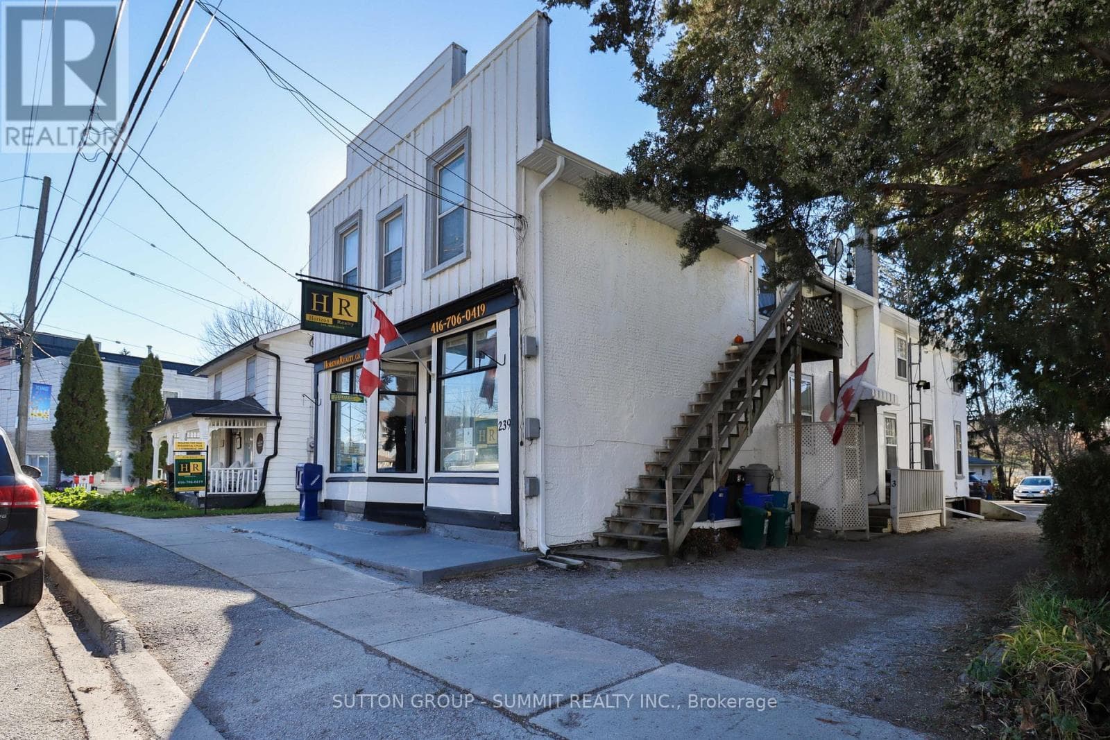 4- 239 Main Street