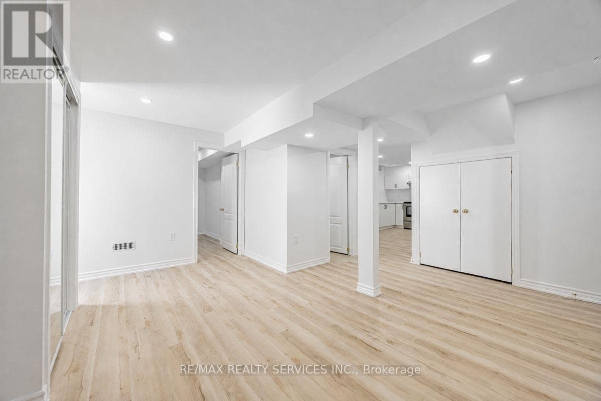 Single Family at Bsmt- 42 Northampton Street, Brampton (Westgate), Ontario - Photo 5 - RE/MAX Garden City Realty