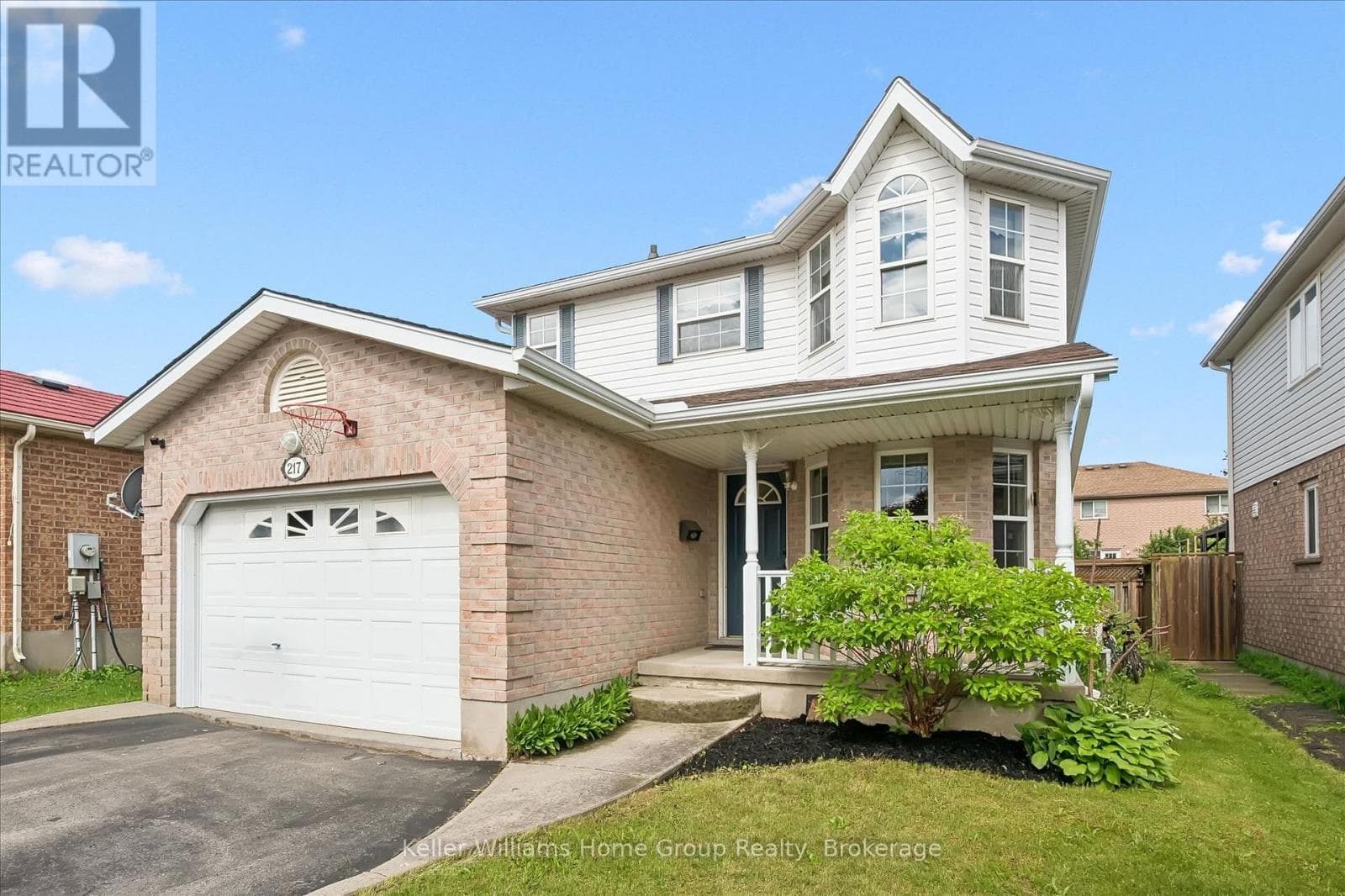 Single Family at 217 Deerpath Drive, Guelph (Willow West/Sugarbush/West Acres), Ontario - Photo 3 - RE/MAX Garden City Realty
