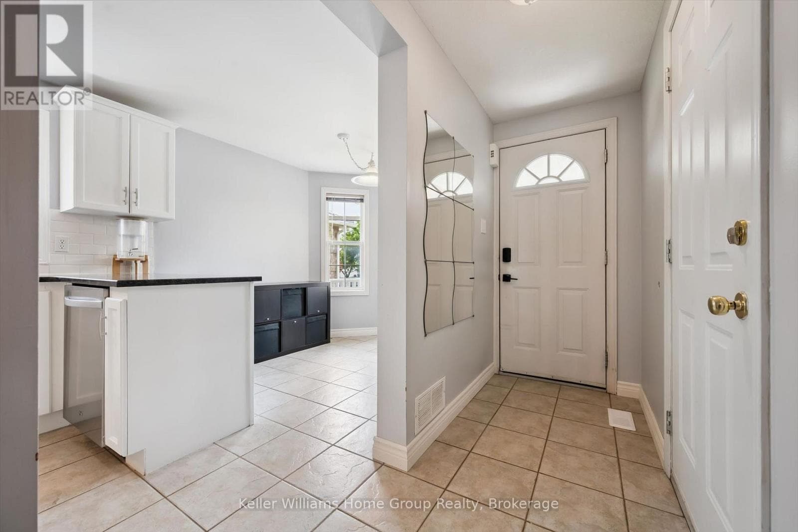 Single Family at 217 Deerpath Drive, Guelph (Willow West/Sugarbush/West Acres), Ontario - Photo 4 - RE/MAX Garden City Realty