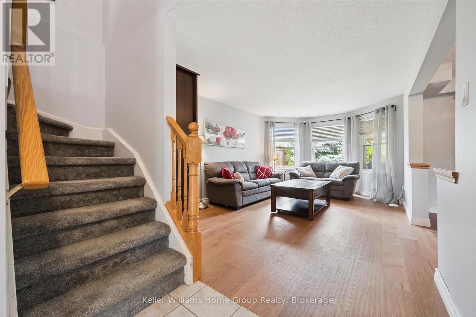 Single Family at 217 Deerpath Drive, Guelph (Willow West/Sugarbush/West Acres), Ontario - Photo 5 - RE/MAX Garden City Realty