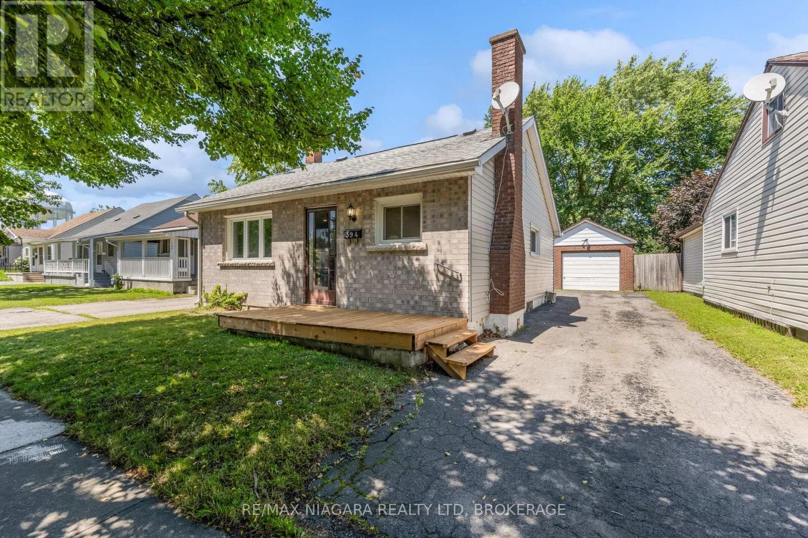 394 Simpson Avenue