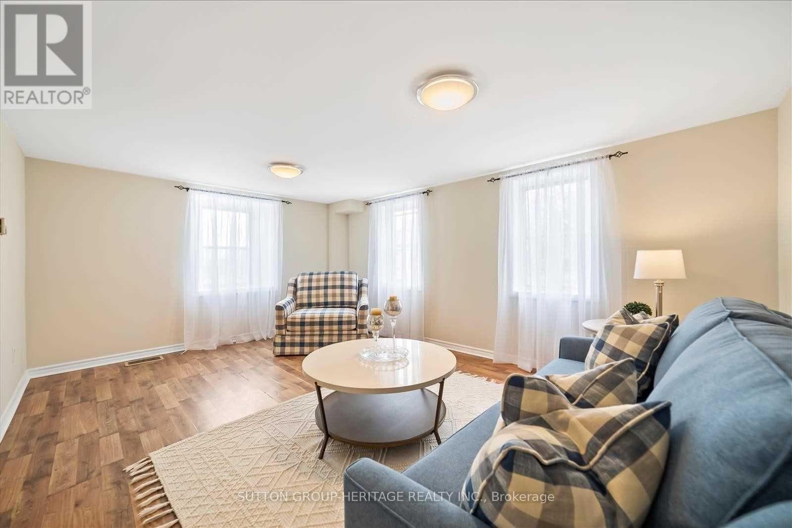 Single Family at 1612 Dufferin Street, Whitby (Port Whitby), Ontario - Photo 6 - RE/MAX Garden City Realty