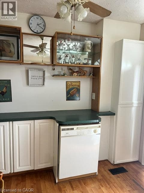 Single Family at 1- 227 FERGUS Avenue, Kitchener, Ontario - Photo 5 - RE/MAX Garden City Realty