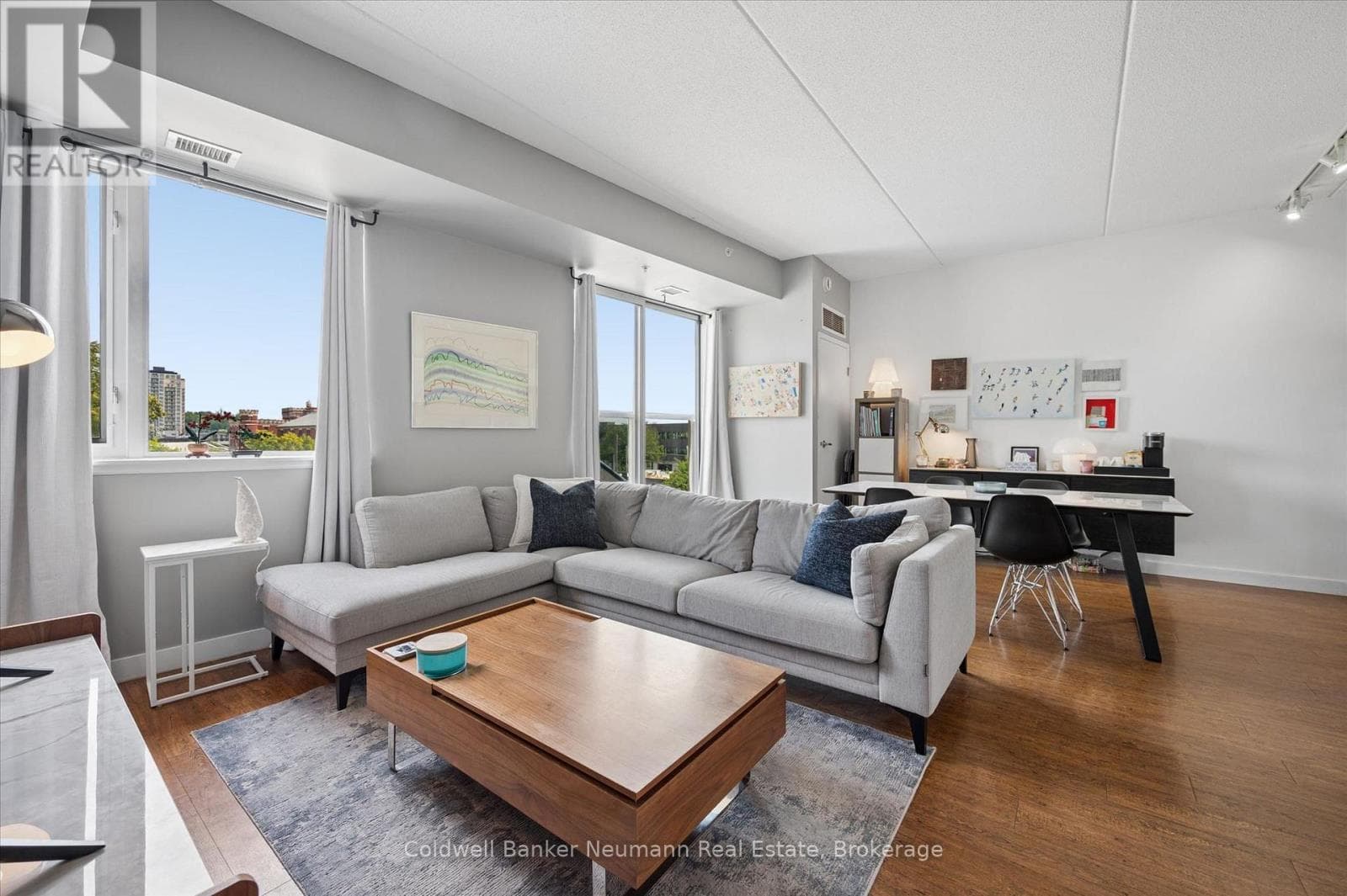 309- 5 Gordon Street