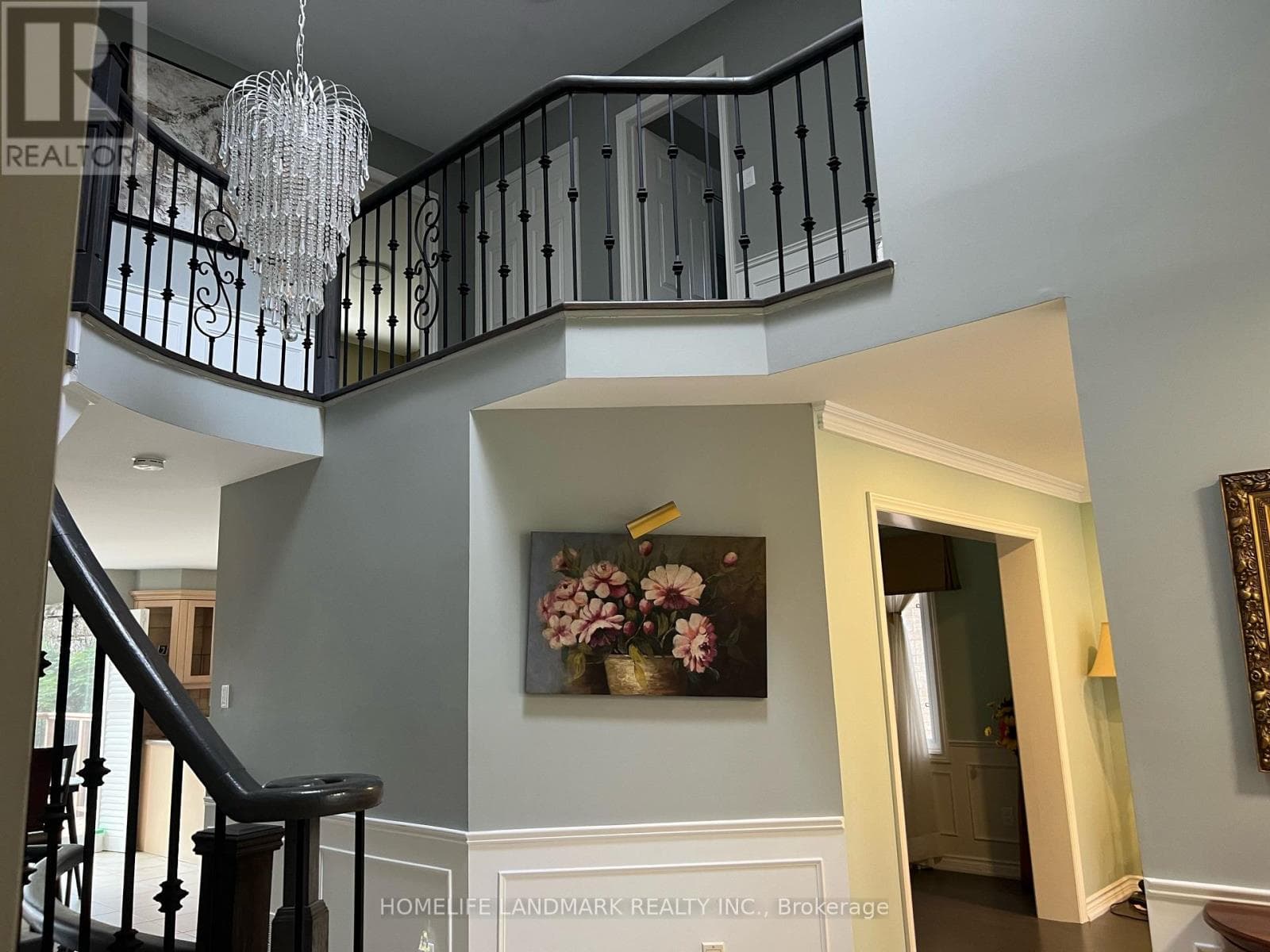 Single Family at 17 Cygnus Drive, Richmond Hill (Observatory), Ontario - Photo 3 - RE/MAX Garden City Realty