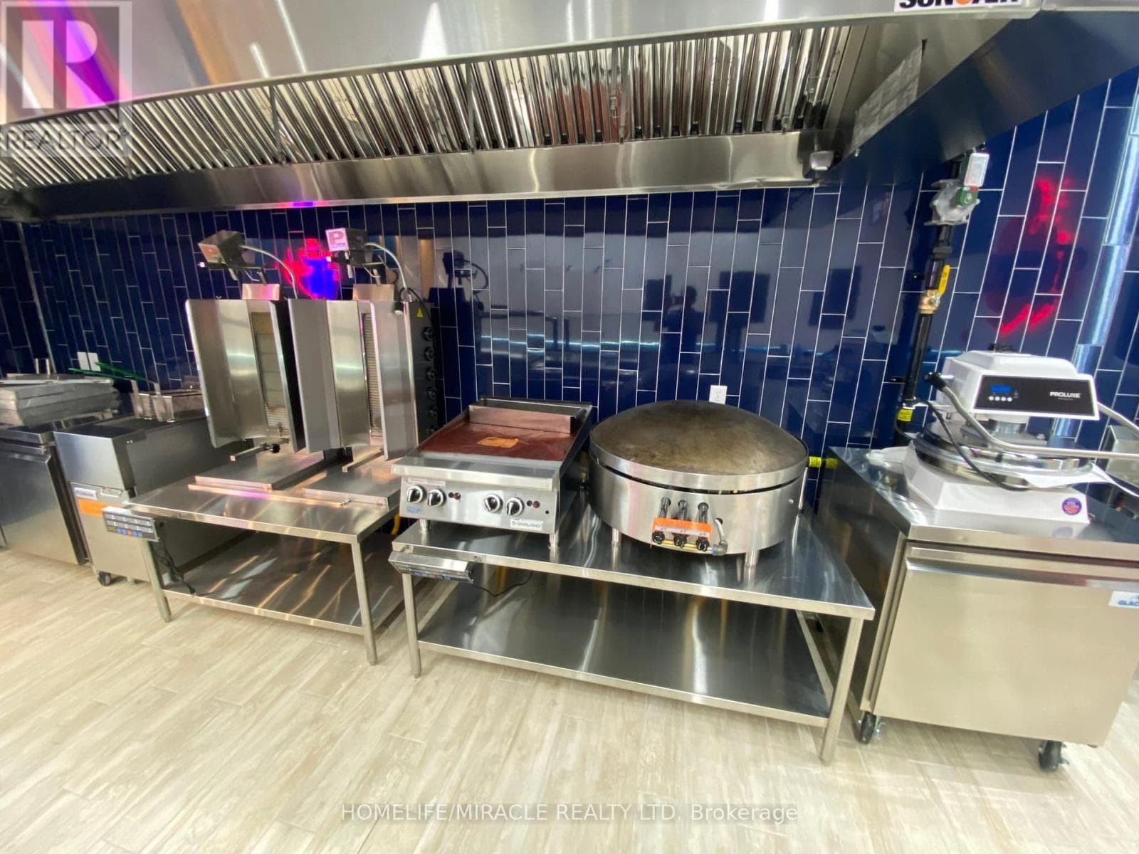 Business at 2151 St. Clair Avenue, Toronto (Junction Area), Ontario - Photo 6 - RE/MAX Garden City Realty