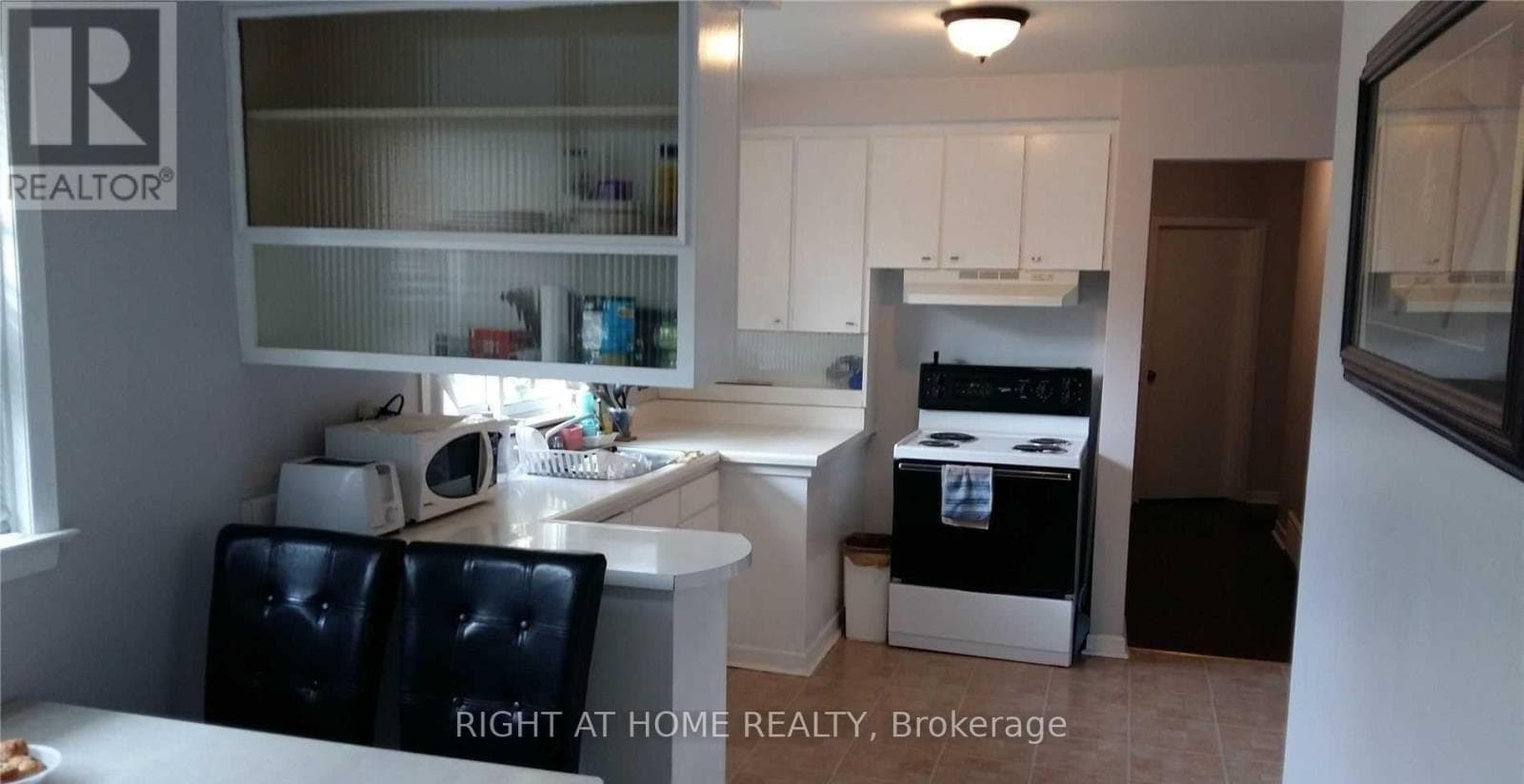 Single Family at 484 Drewry Avenue, Toronto (Newtonbrook West), Ontario - Photo 4 - RE/MAX Garden City Realty