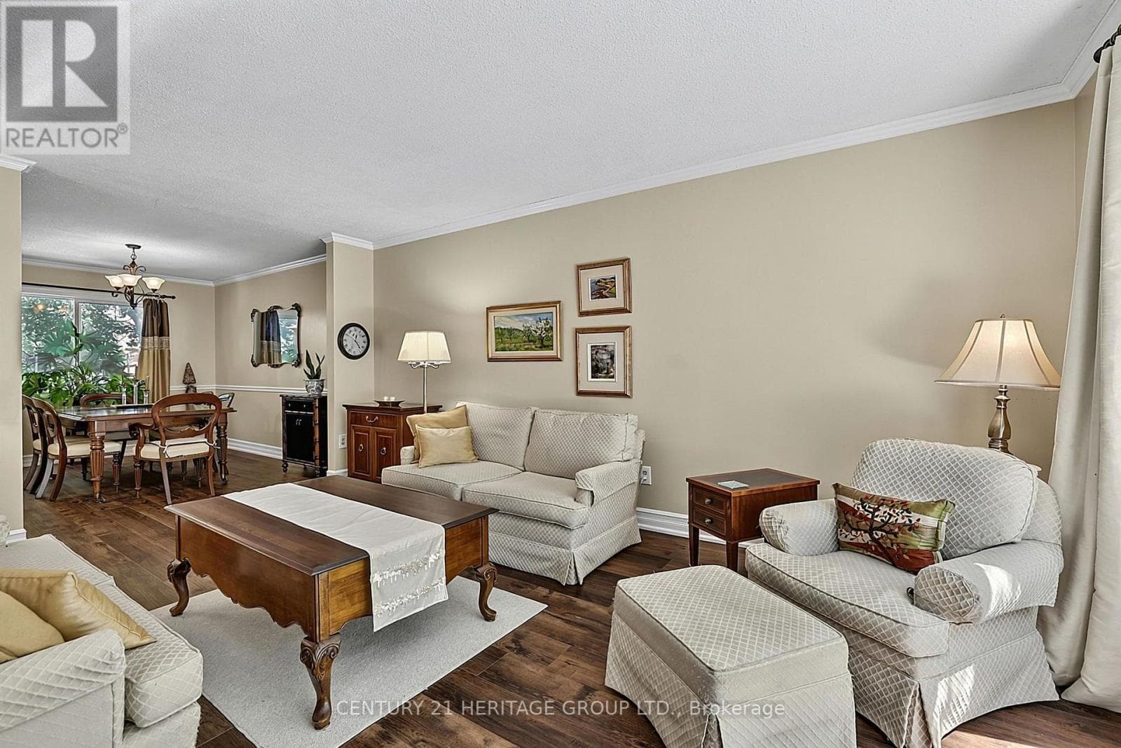 Single Family at 214 Lancaster Avenue, Newmarket (Bristol-London), Ontario - Photo 10 - RE/MAX Garden City Realty