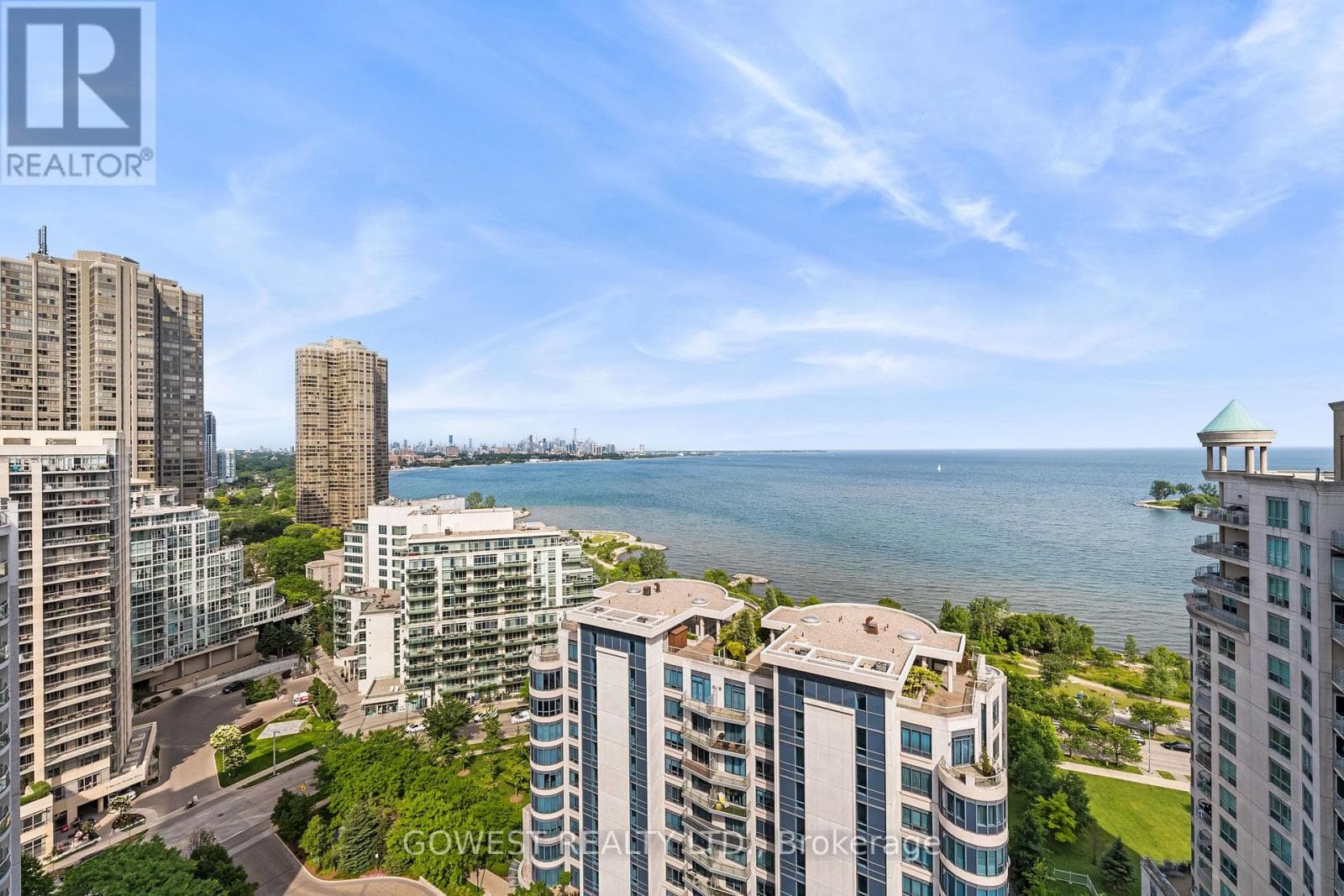 318- 2095 Lake Shore Boulevard