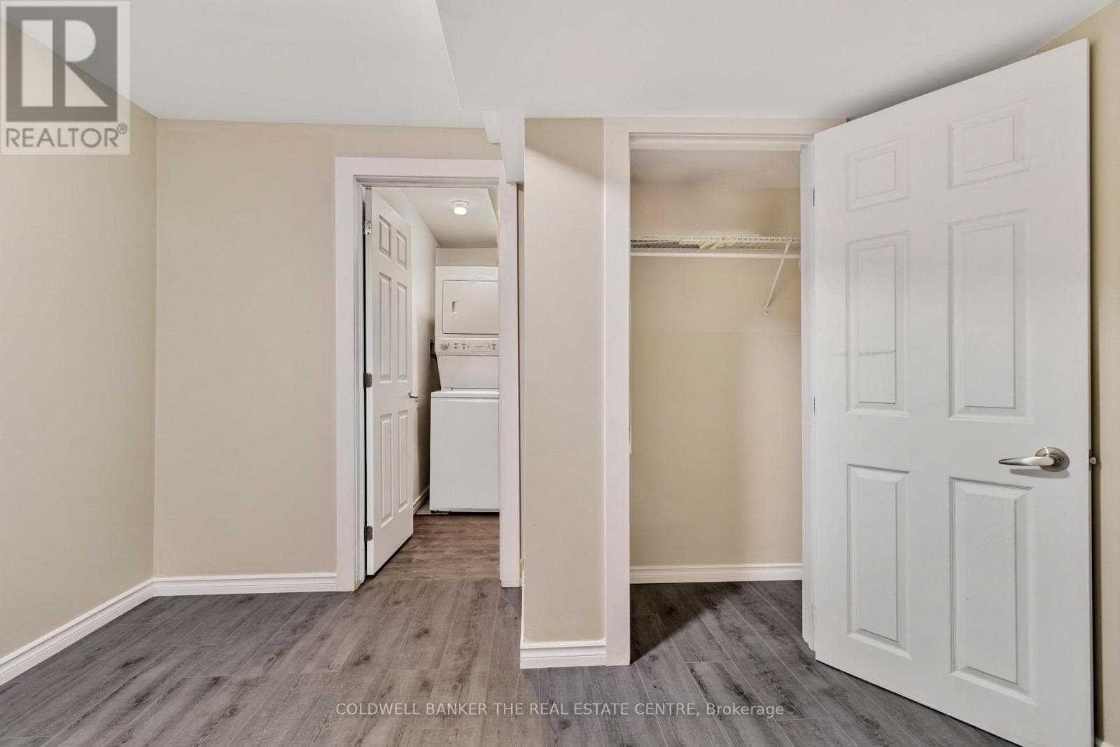 Single Family at 5 Rutherford Avenue, Toronto (Mount Dennis), Ontario - Photo 9 - RE/MAX Garden City Realty
