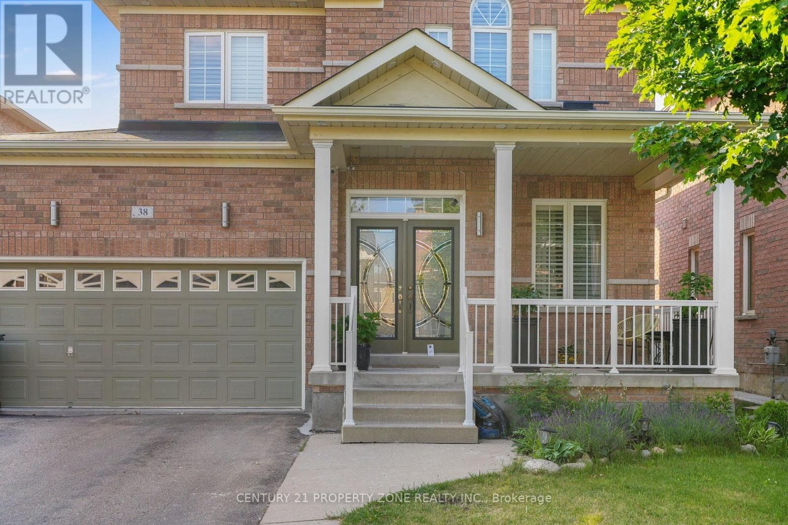 Single Family at 38 Callalily Road, Brampton (Northwest Sandalwood Parkway), Ontario - Photo 3 - RE/MAX Garden City Realty