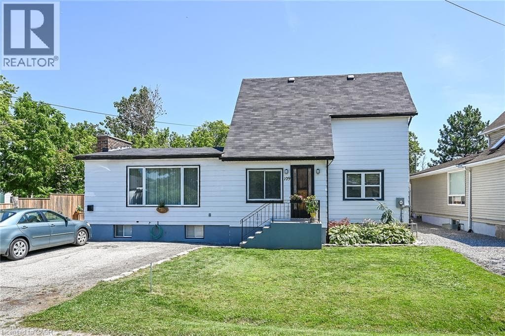 109 HODGKINS Avenue