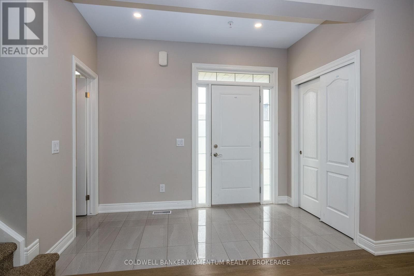 Single Family at 4- 18 Corbin Street, St. Catharines (Oakdale), Ontario - Photo 6 - RE/MAX Garden City Realty