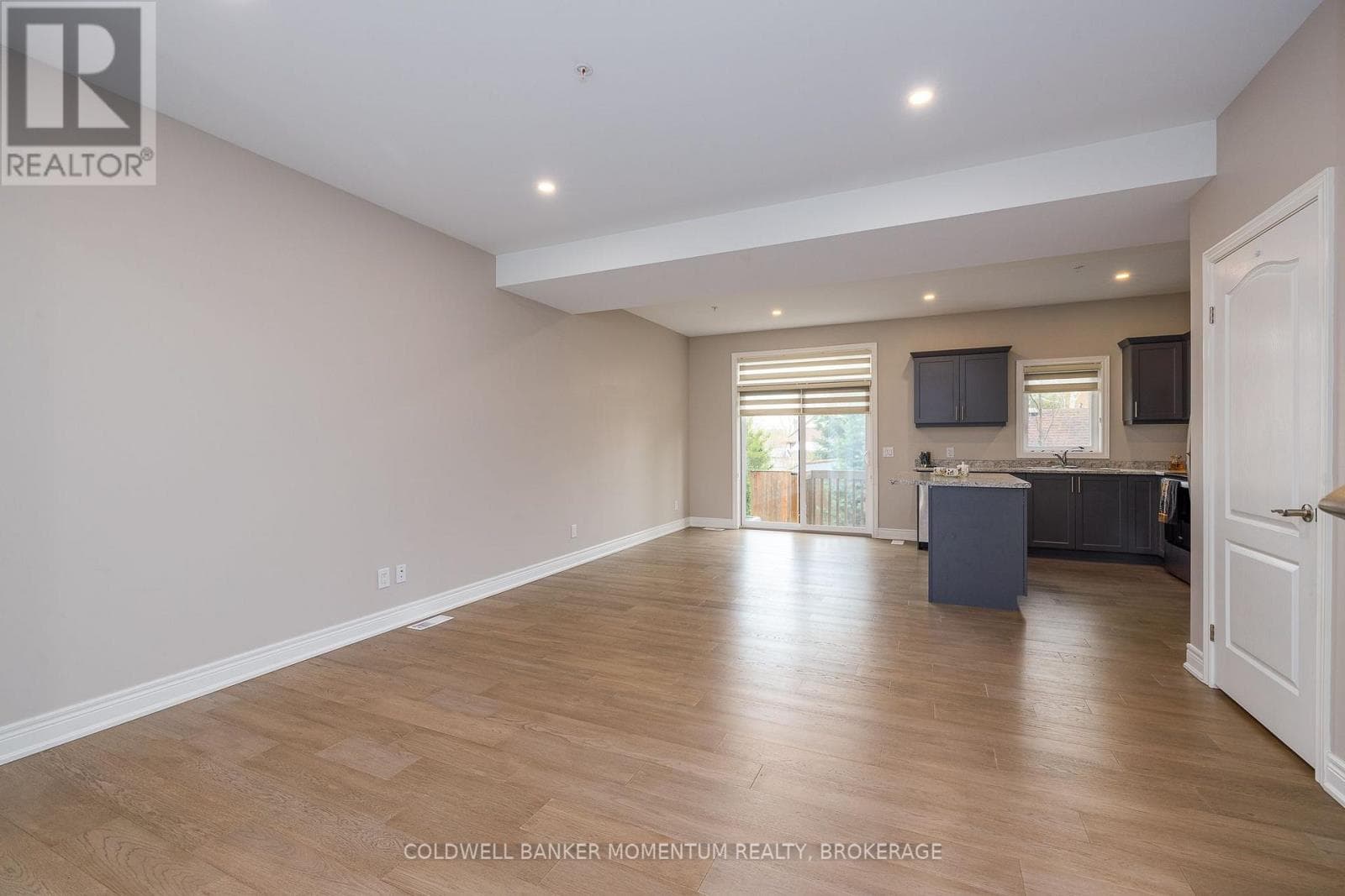 Single Family at 4- 18 Corbin Street, St. Catharines (Oakdale), Ontario - Photo 8 - RE/MAX Garden City Realty