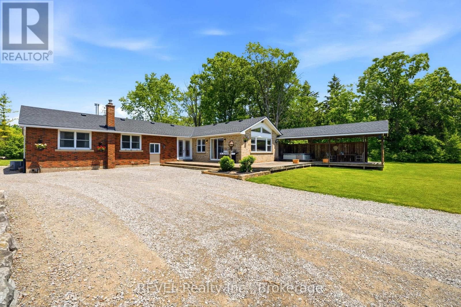 Single Family at 8238 Concession 5 Road, West Lincoln (West Lincoln), Ontario - Photo 8 - RE/MAX Garden City Realty