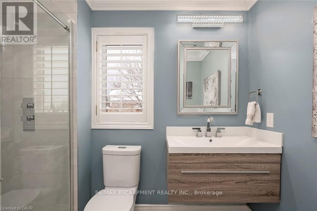 Single Family at 4252 Sarazen Drive, Burlington (Rose), Ontario - Photo 8 - RE/MAX Garden City Realty