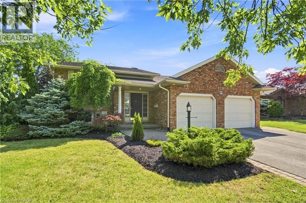177 NORTHWOOD Drive