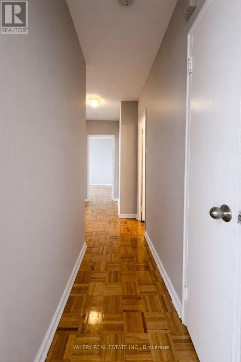 Single Family at 101- 1780 Lawrence Avenue, Toronto (Wexford-Maryvale), Ontario - Photo 7 - RE/MAX Garden City Realty