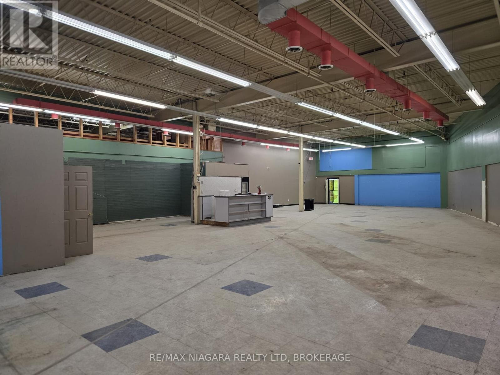 Retail at 5- 318 Ontario Street, St. Catharines (Haig), Ontario - Photo 8 - RE/MAX Garden City Realty