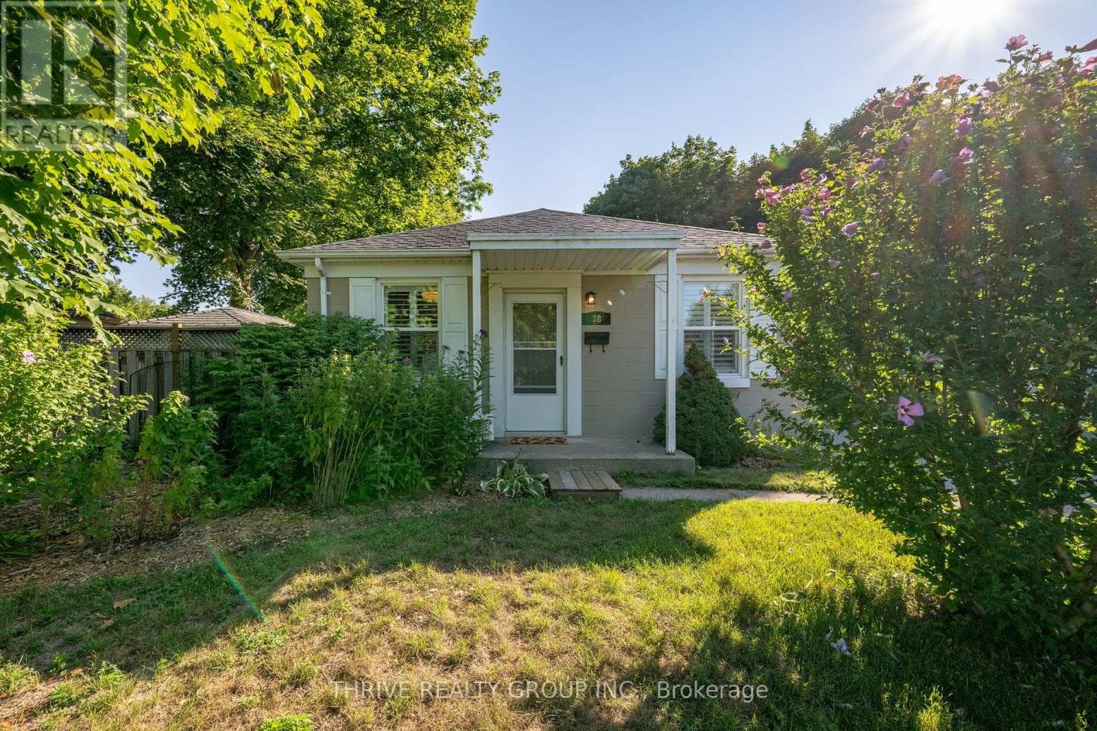 38 Bellwood Crescent