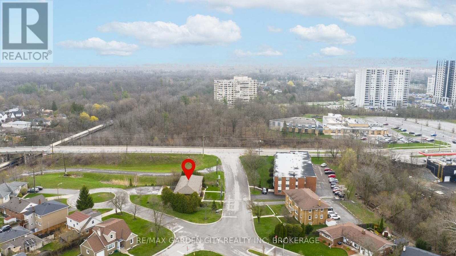 Multi-family at 2-8 RIVERVIEW Boulevard, St. Catharines (Glendale/Glenridge), Ontario - Photo 8 - RE/MAX Garden City Realty