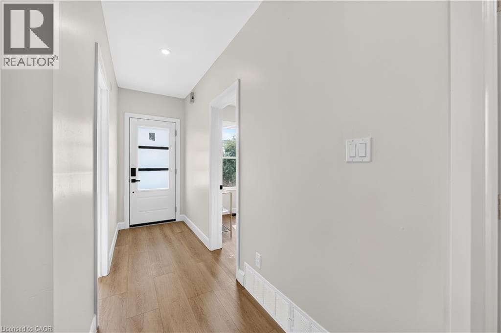 Single Family at 51 QUEEN Street, Thorold, Ontario - Photo 6 - RE/MAX Garden City Realty