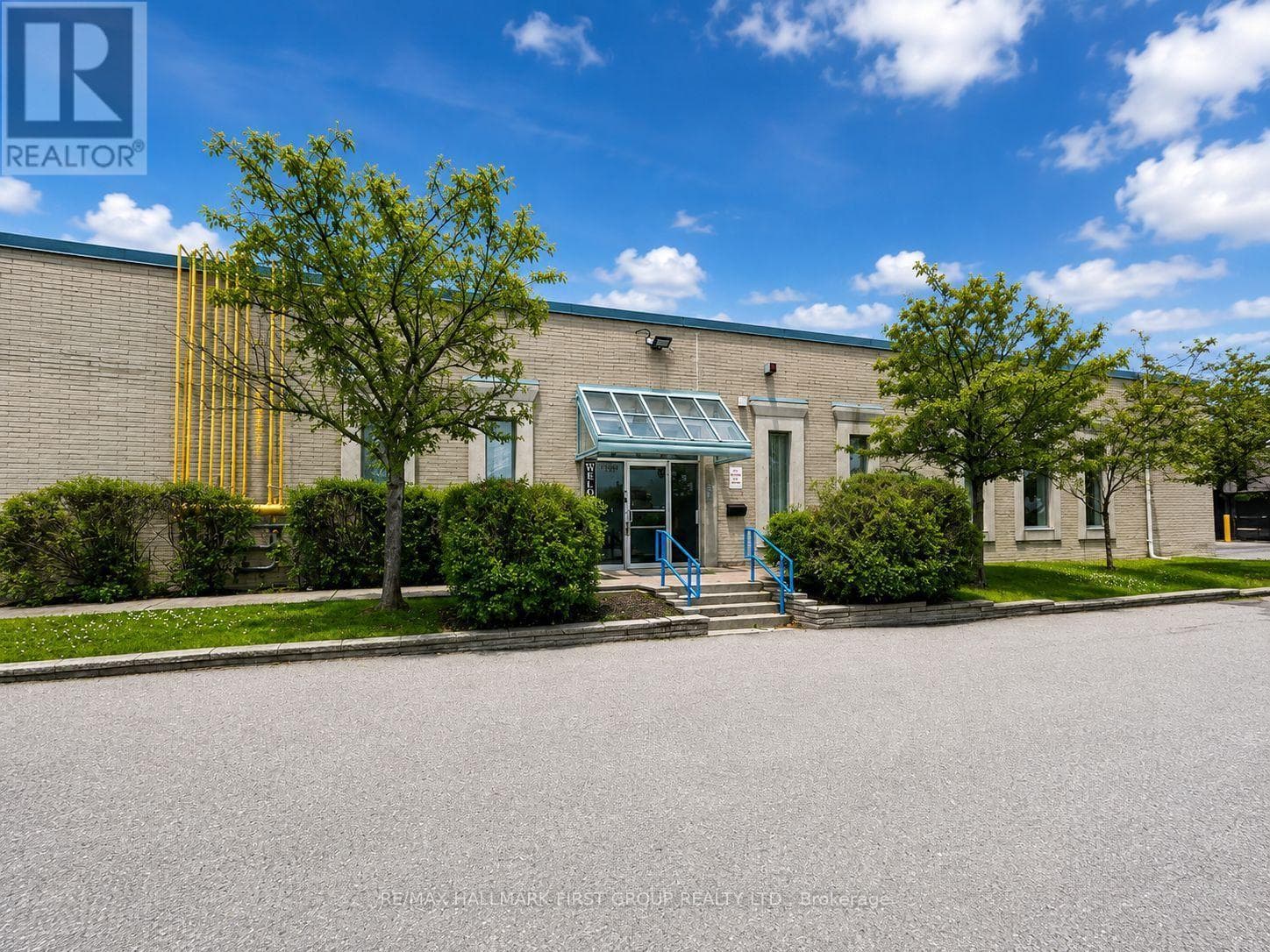 1&3- 126 Commercial Avenue