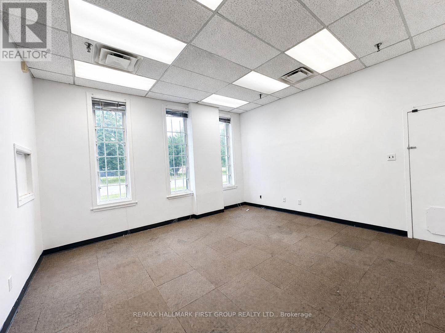 Industrial at 5- 126 Commercial Avenue, Ajax (South West), Ontario - Photo 3 - RE/MAX Garden City Realty