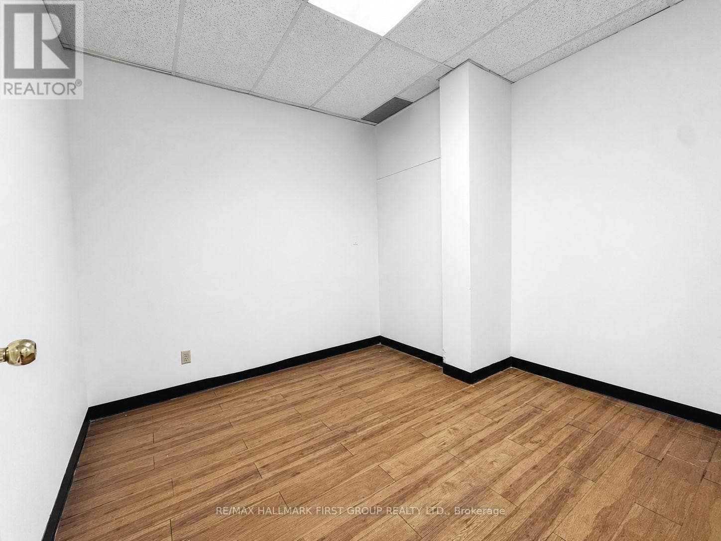 Industrial at 5- 126 Commercial Avenue, Ajax (South West), Ontario - Photo 7 - RE/MAX Garden City Realty