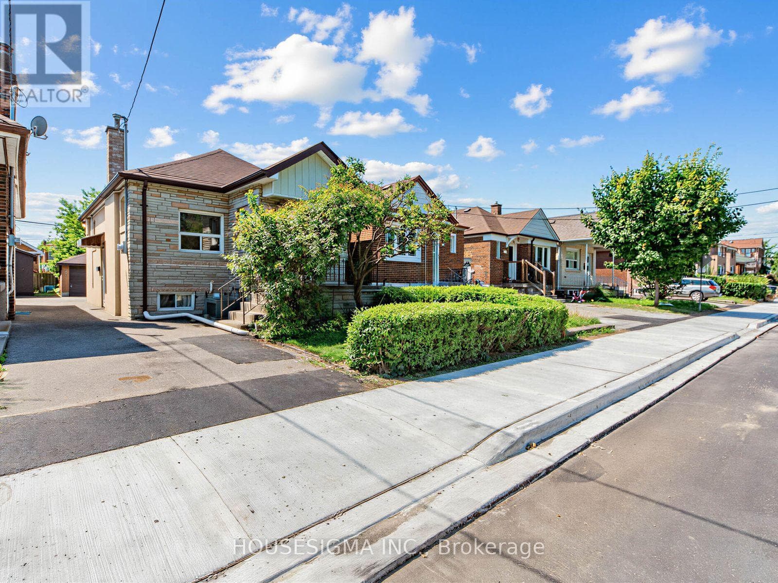 Single Family at 491 Hopewell Avenue, Toronto (Briar Hill-Belgravia), Ontario - Photo 1 - RE/MAX Garden City Realty