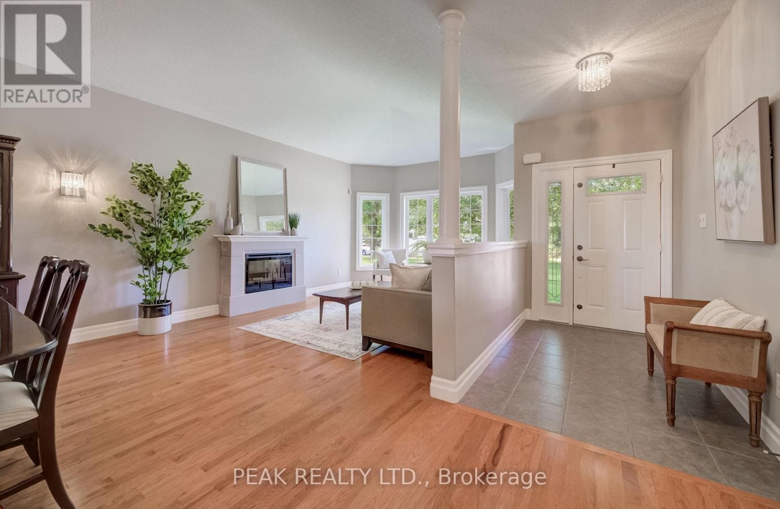 Single Family at 24 Thimbleberry Crossing, Wilmot, Ontario - Photo 6 - RE/MAX Garden City Realty