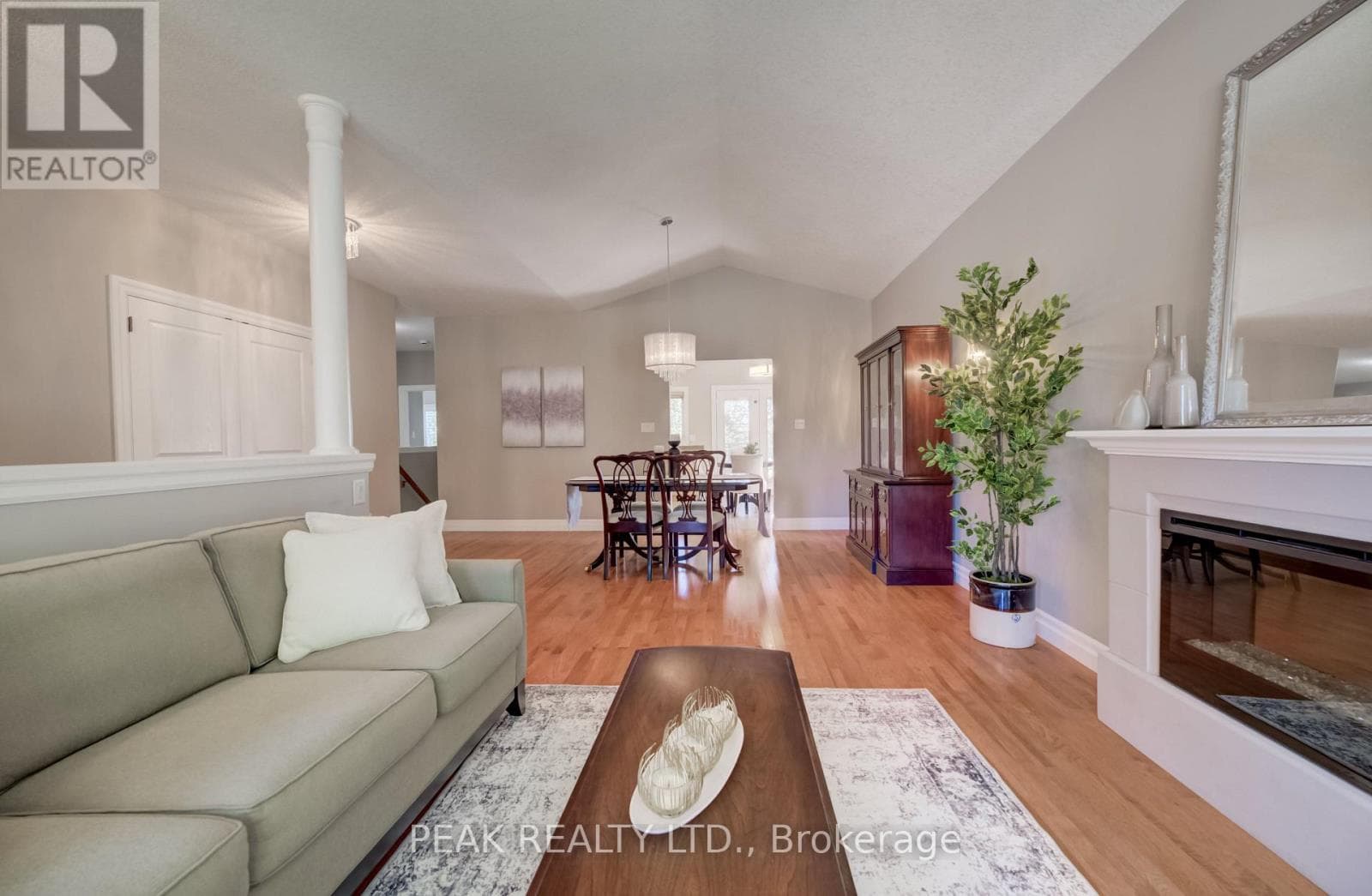 Single Family at 24 Thimbleberry Crossing, Wilmot, Ontario - Photo 7 - RE/MAX Garden City Realty