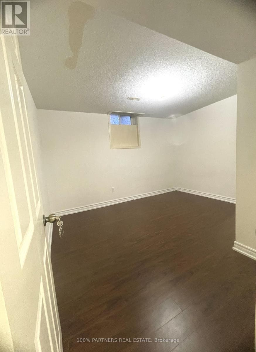 Single Family at 23 Vickers Road, Markham (Milliken Mills East), Ontario - Photo 8 - RE/MAX Garden City Realty