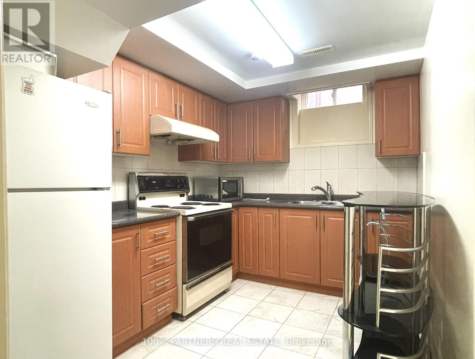 Single Family at 23 Vickers Road, Markham (Milliken Mills East), Ontario - Photo 5 - RE/MAX Garden City Realty