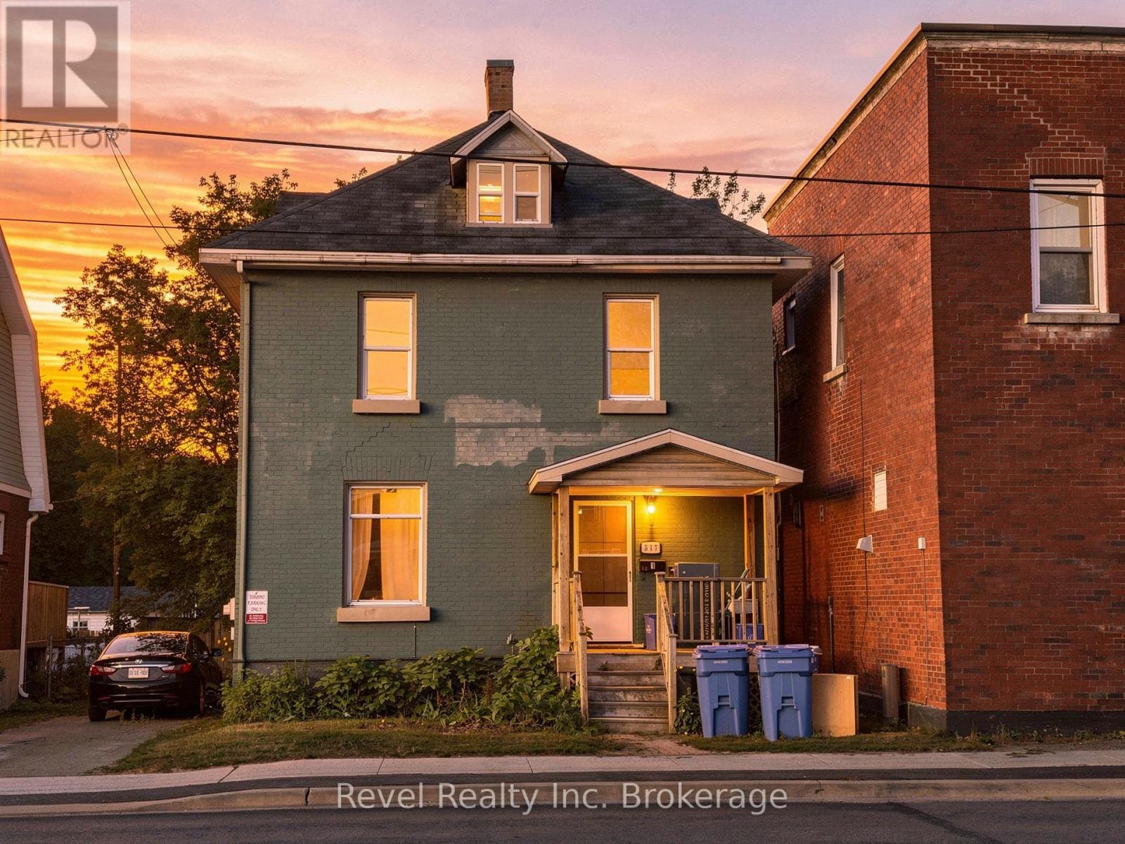 517 Fisher Street