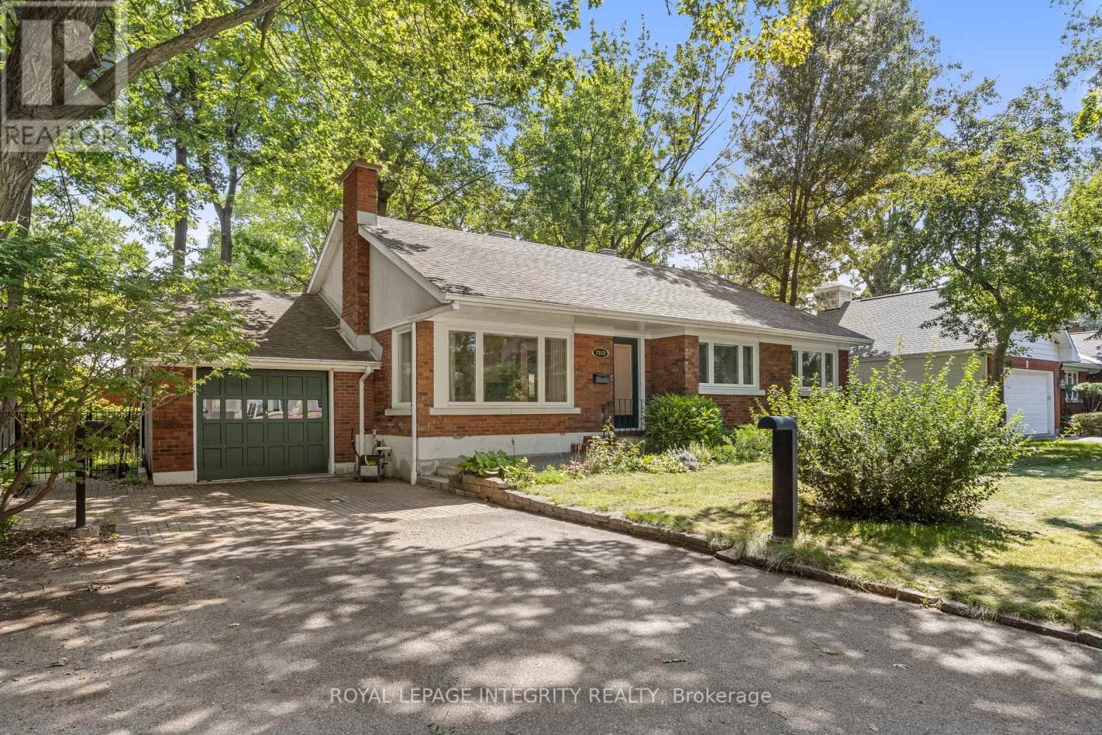 2183 Woodcrest Road