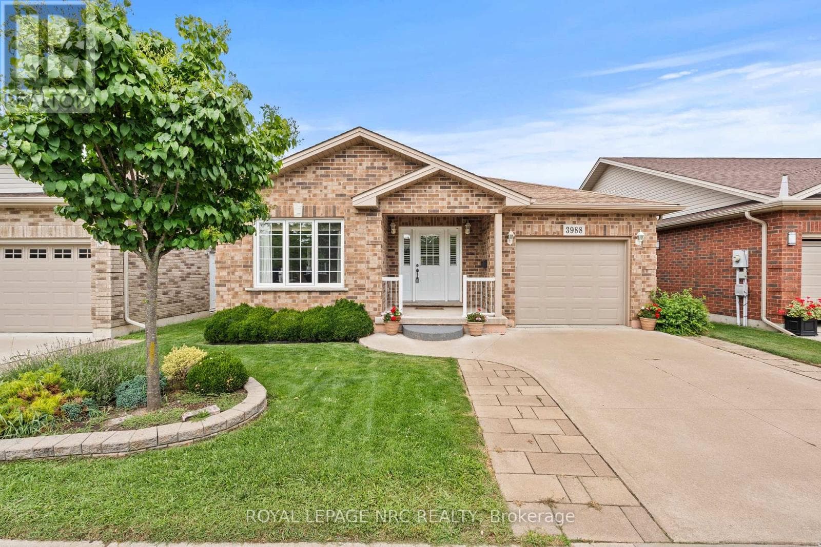 3988 Sunset Lane